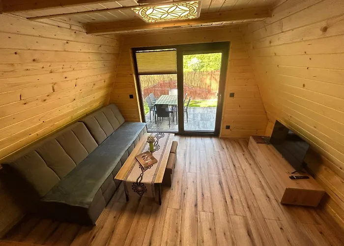 Nad Popradem, Dom wakacyjny *